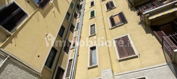 2 Schlafzimmer Wohnung in Milan, Italy, Nr. 369949 2