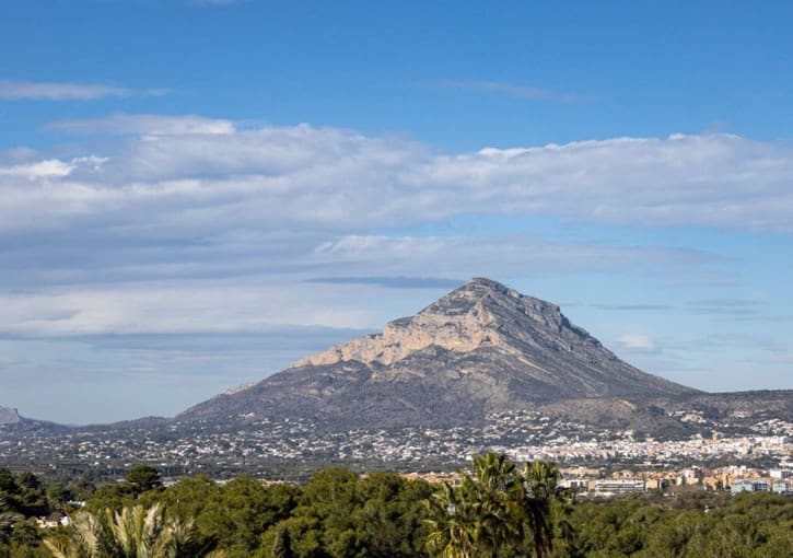 5 bedrooms House in Alicante, Spain No. 183667