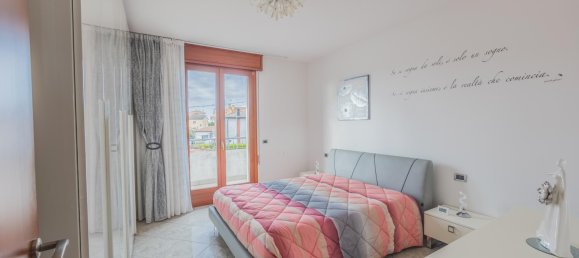 3 bedrooms House in Chioggia, Italy No. 60744 17