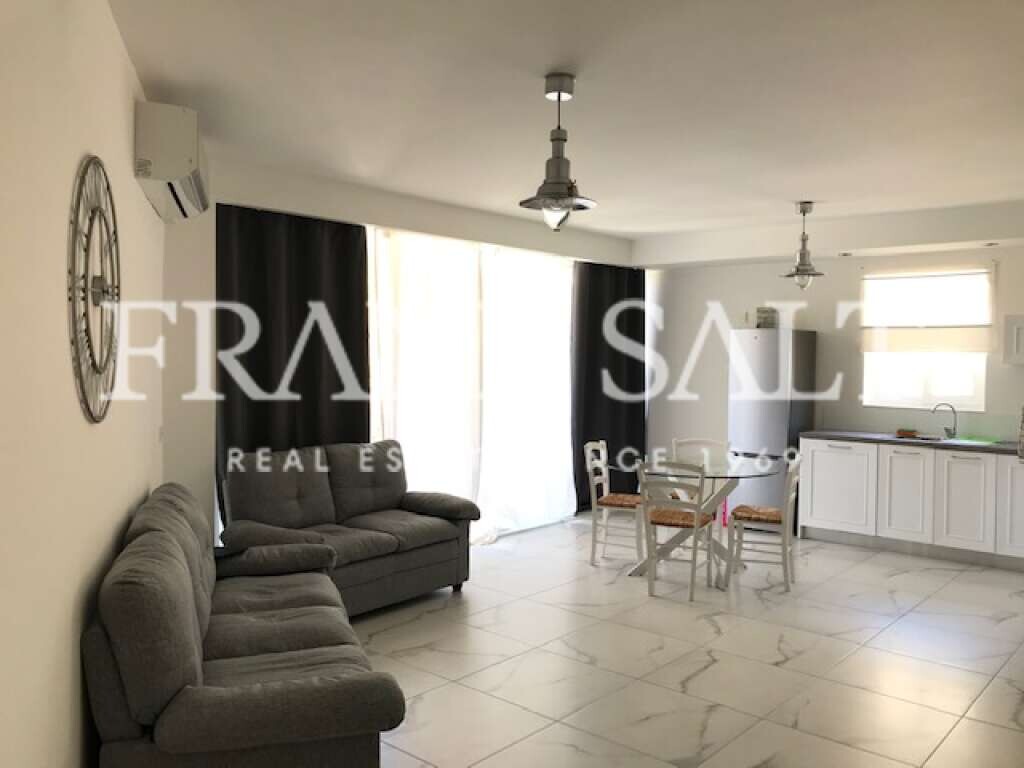Apartamento de 2 dormitorios en Xlendi, Malta No. 5731