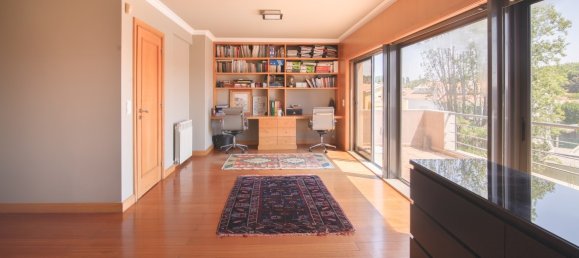 5 bedrooms Villa in Porto, Portugal No. 108500 16