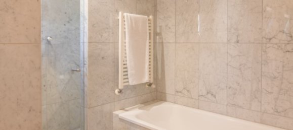 5 bedrooms Villa in Porto, Portugal No. 108500 14