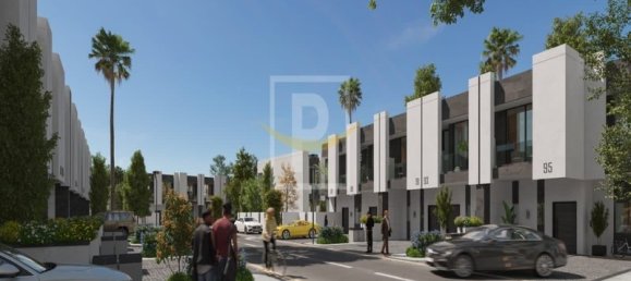 2 bedrooms Townhouse in Dubai Land, UAE No. 9633 6