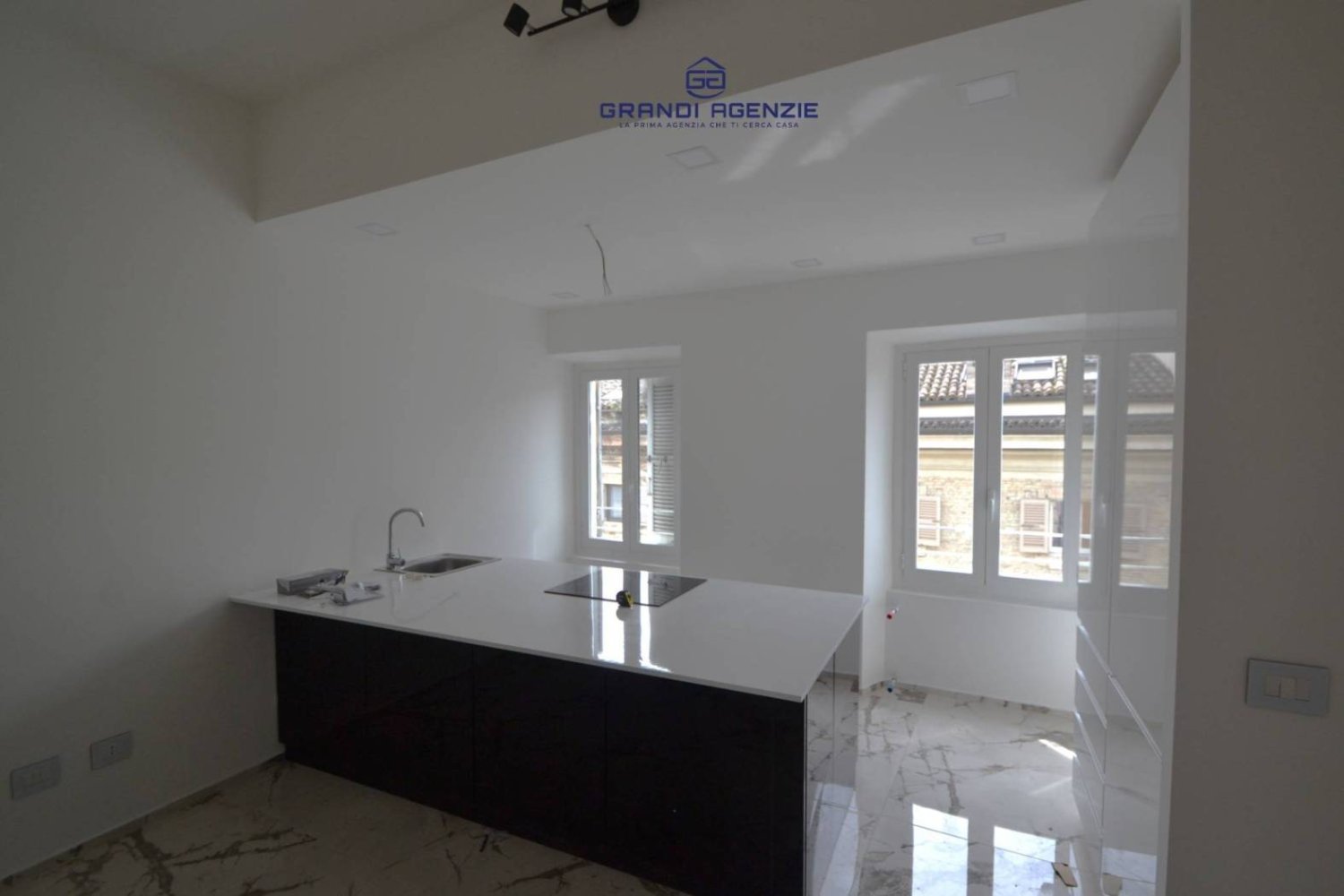 2 bedrooms Apartment in Parma, Italy No. 378600