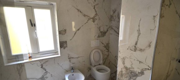 2 bedrooms Apartment in Parma, Italy No. 378600 13