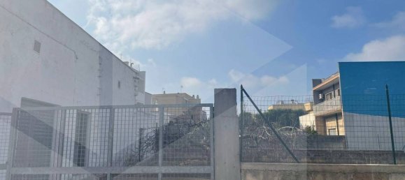 Casa de 4 habitaciónes en San Vito dei Normanni, Italy No. 29090 2