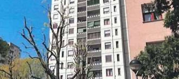 2 bedrooms Apartment in Milan, Italy No. 265263 5