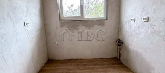 Casa de 3 dormitorios en Burgas, Bulgaria No. 1081 16