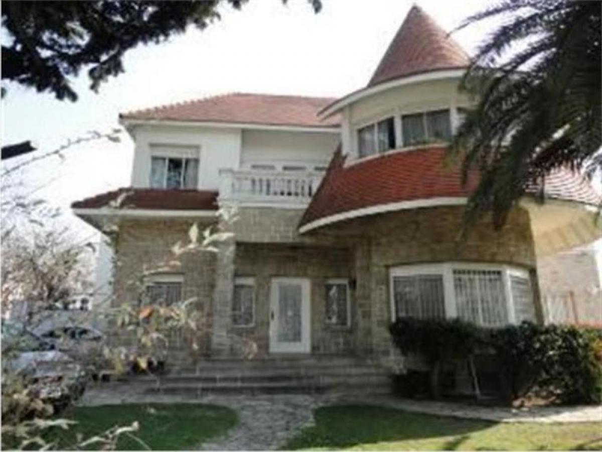 4 bedrooms House in Buenos Aires, Argentina No. 65204