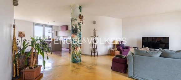 2 bedrooms Penthouse in Milan, Italy No. 245554 8