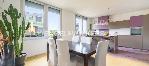 2 bedrooms Penthouse in Milan, Italy No. 245554 12
