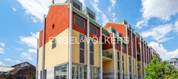 2 bedrooms Penthouse in Milan, Italy No. 245554 29