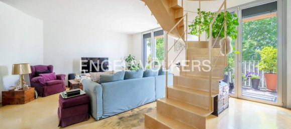 2 bedrooms Penthouse in Milan, Italy No. 245554 2