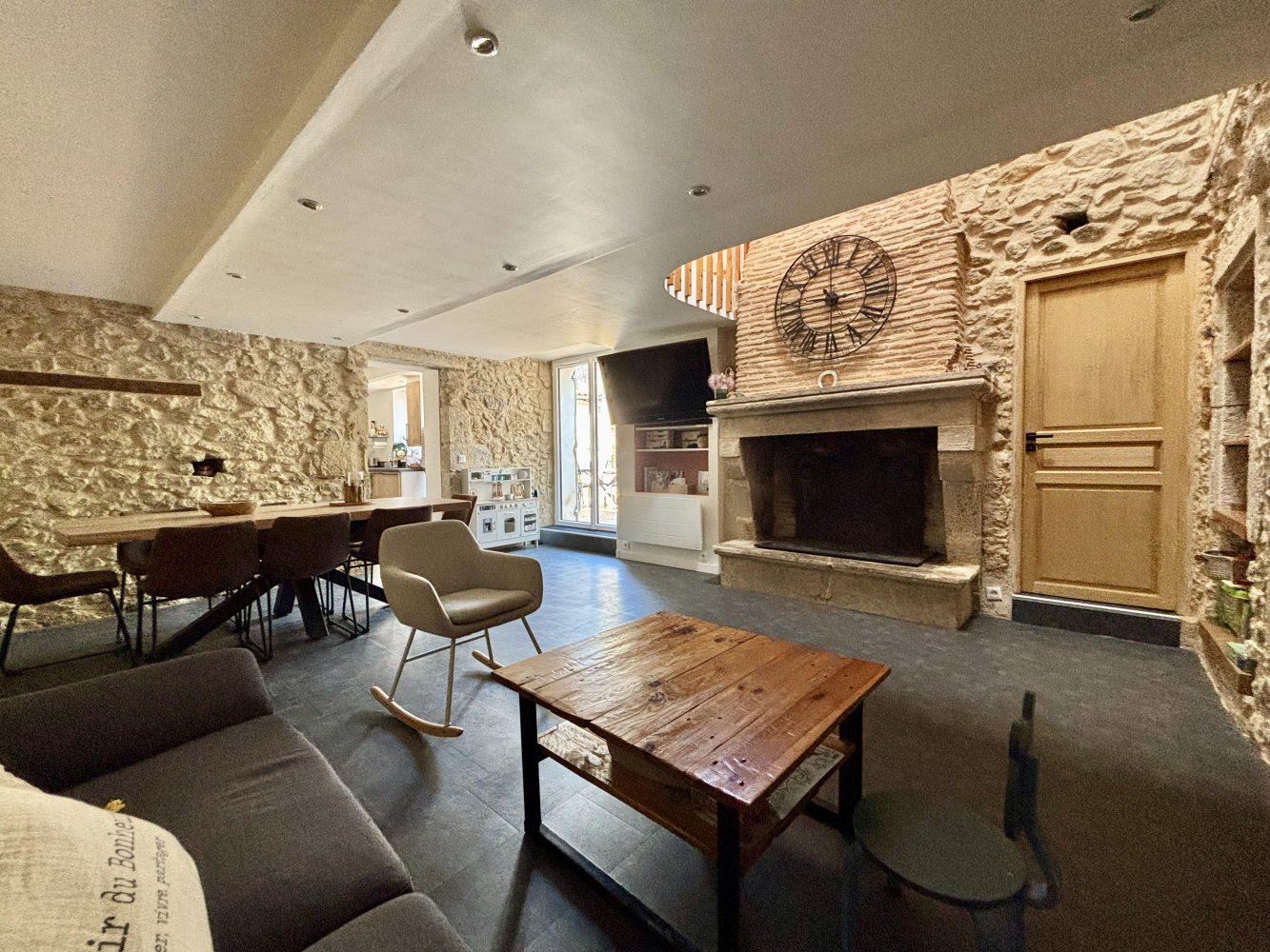 3 Schlafzimmer Haus in Langon, France, Nr. 350587