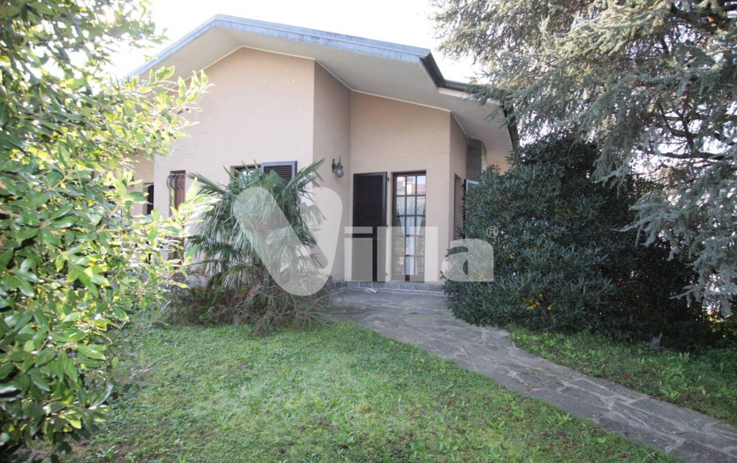 2 bedrooms Villa in Annone di Brianza, Italy No. 303503