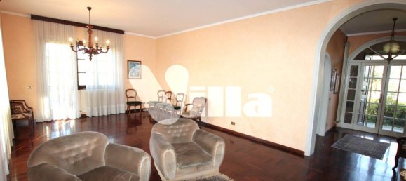 2 bedrooms Villa in Annone di Brianza, Italy No. 303503 5
