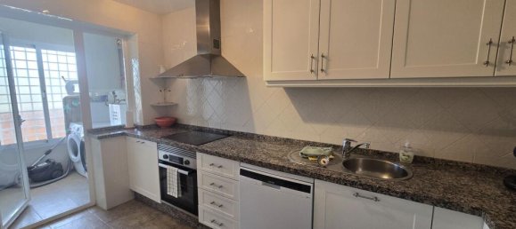 2 bedrooms Penthouse in Marbella, Spain No. 176159 4