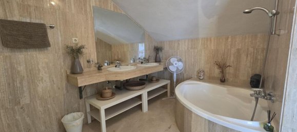 2 bedrooms Penthouse in Marbella, Spain No. 176159 14