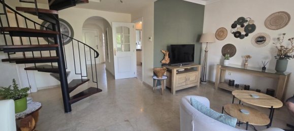 2 bedrooms Penthouse in Marbella, Spain No. 176159 9