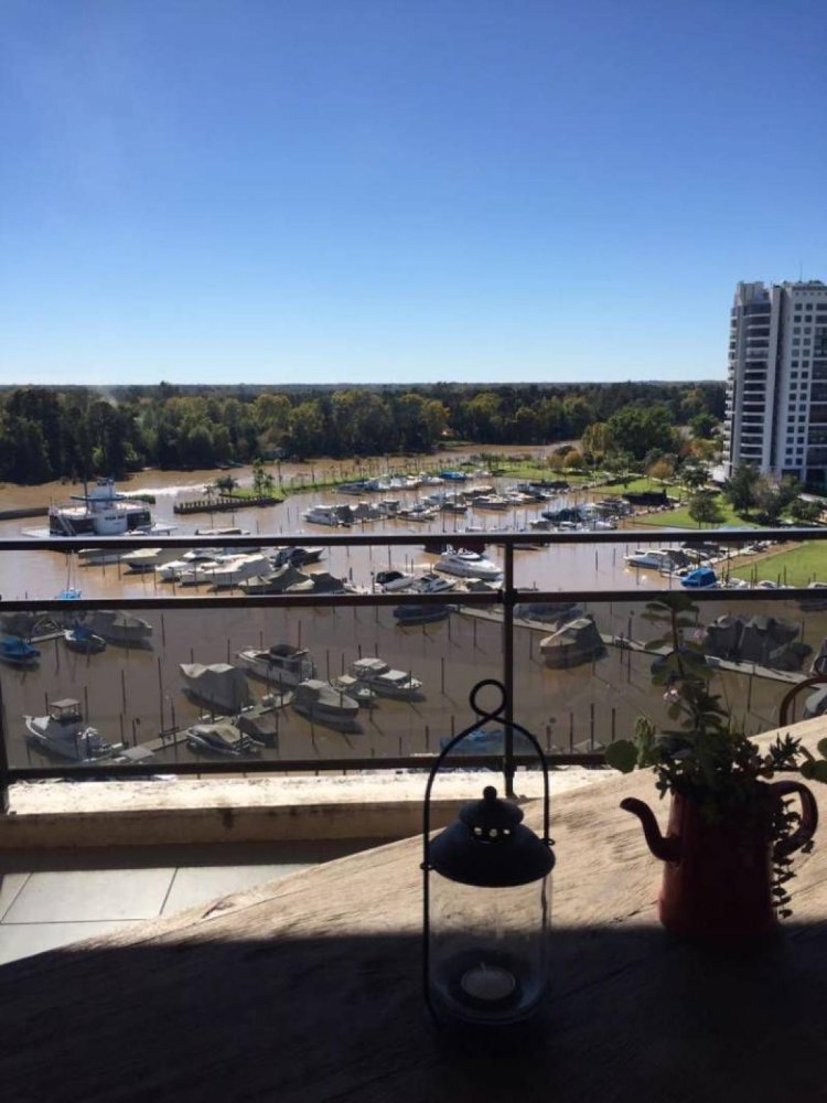 Квартира с 3 спальнями в Тигре, Аргентина № 100101