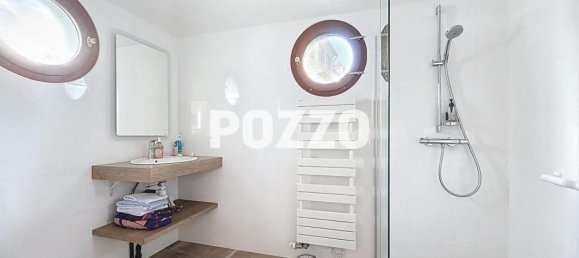 5 Schlafzimmer Villa in Manche, France, Nr. 360707 9