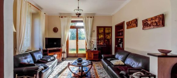 8 bedrooms House in Prunelli-di-Fiumorbo, France No. 86709 15