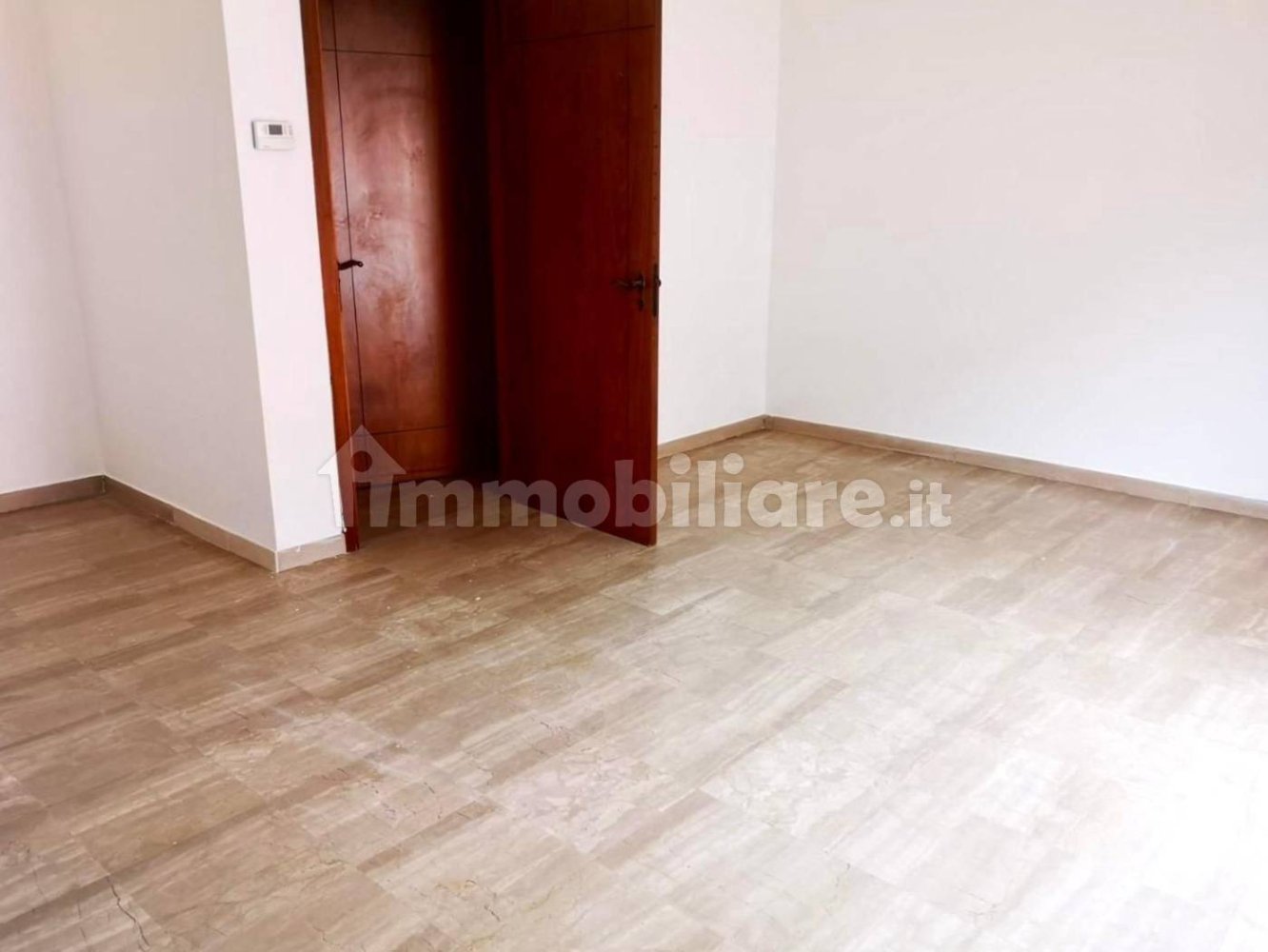 Квартира с 2 спальнями в Ортона, Италия № 358469