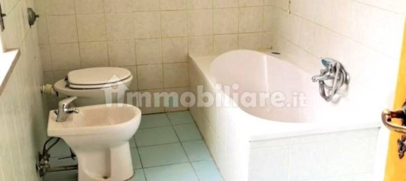 Квартира с 2 спальнями в Ортона, Италия № 358469 9