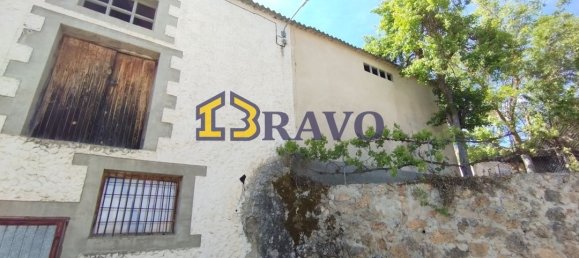 1263m² Warehouse in Medina de Pomar, Spain No. 129473 4