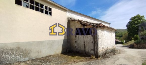 1263m² Warehouse in Medina de Pomar, Spain No. 129473 13