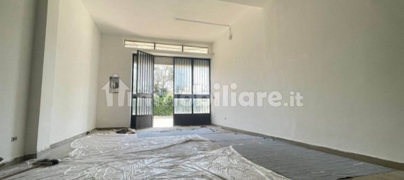 Коммерческая недвижимость с 1 комнатой в Лечче, Италия № 234263 7