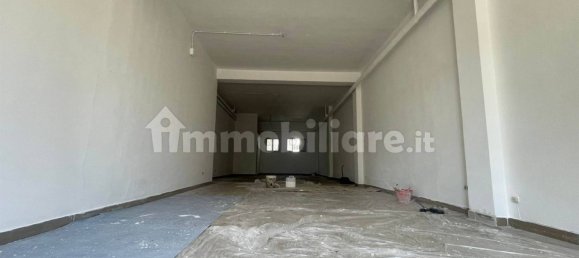 Коммерческая недвижимость с 1 комнатой в Лечче, Италия № 234263 5