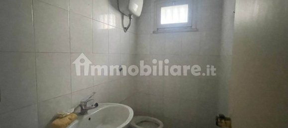 Коммерческая недвижимость с 1 комнатой в Лечче, Италия № 234263 11