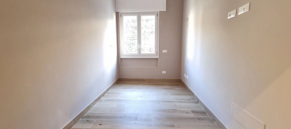 3غرفة شقة في Varazze, Italy رقم 222112 9