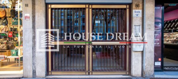 2 bedrooms Apartment in Rome, Italy No. 285461 3