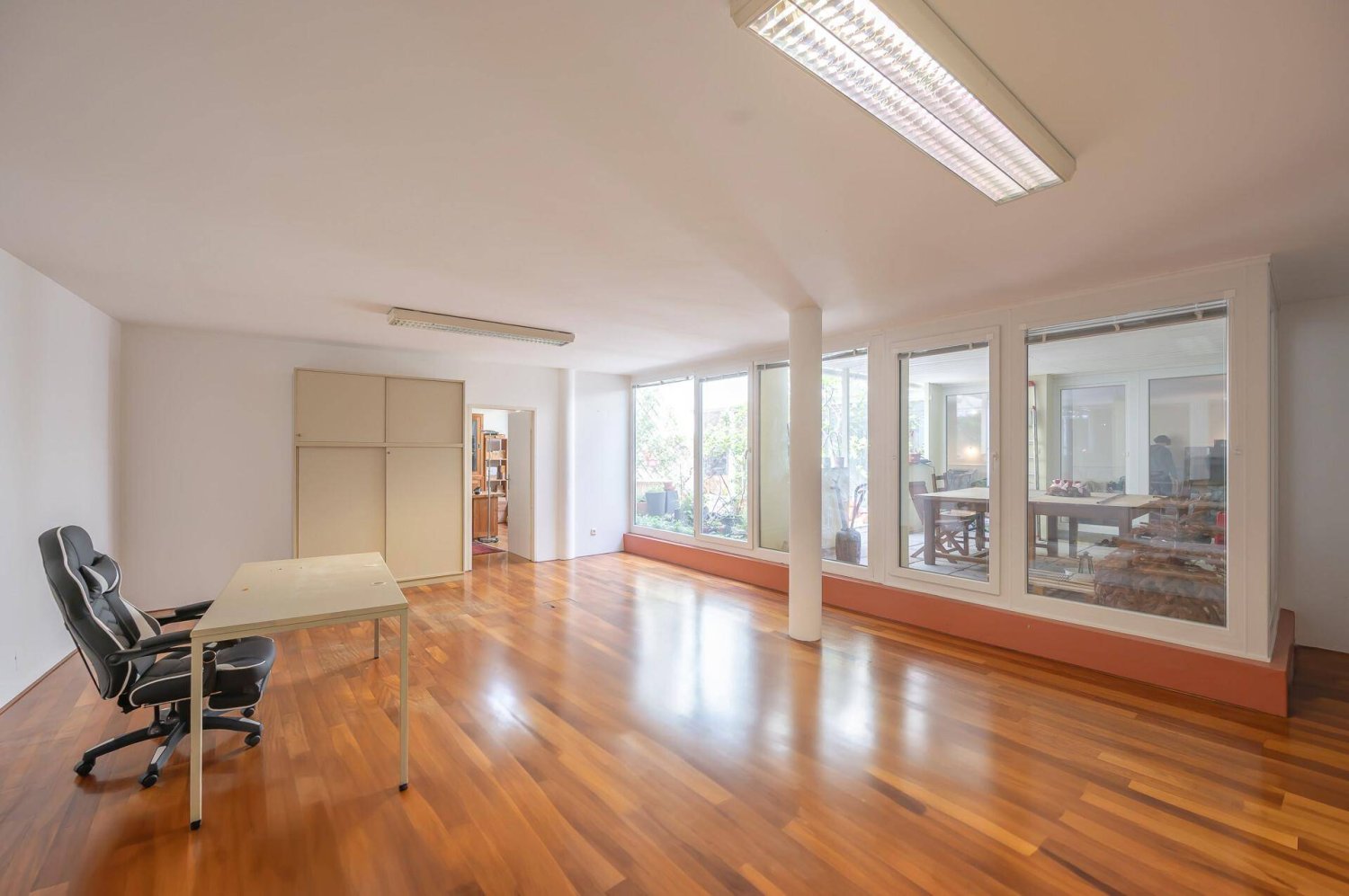 6 rooms Apartment in Hernals, Austria No. 262335