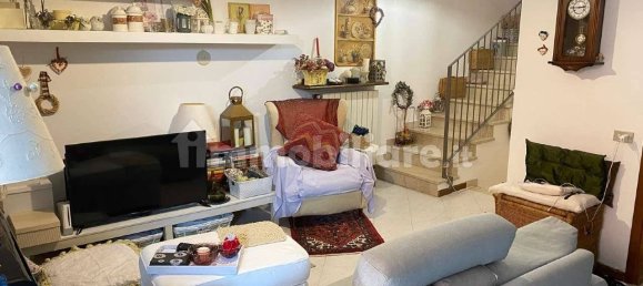 3 Schlafzimmer Villa in Tribiano, Italy, Nr. 12397 8