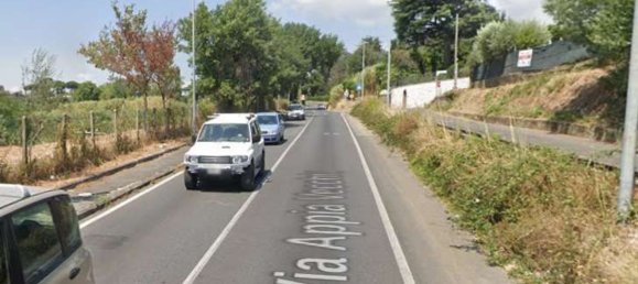 991m² Commercial property in Genzano di Roma, Italy No. 324093 10