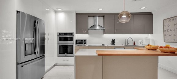 4 chambres villa à vendre à Miami, Miami-Dade, Florida, USA № 615513 25