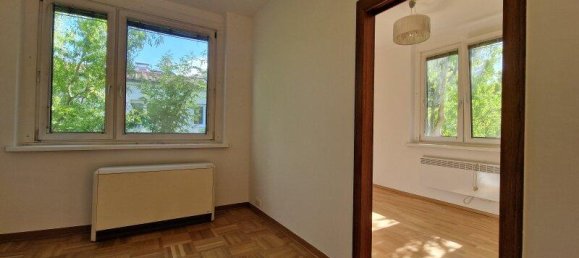 2 rooms Apartment in Modling, Austria No. 246980 3