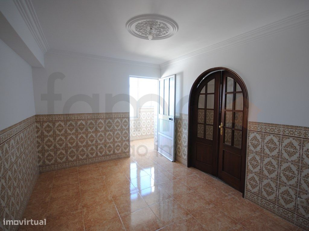 Apartamento de 3 dormitorios en Sintra, Portugal No. 338200