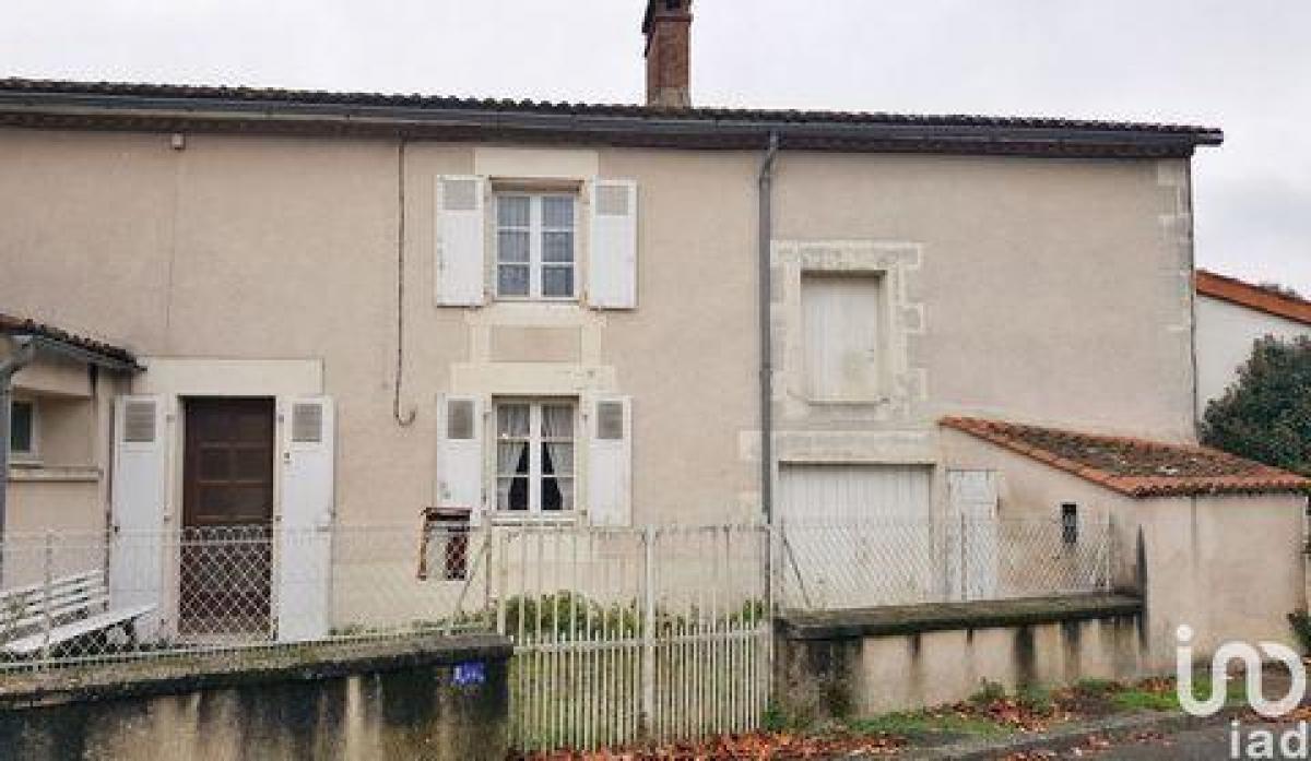 Casa T4 em Millac, France N.º 25943