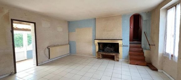 2 bedrooms House in La Machine, France No. 310223 2