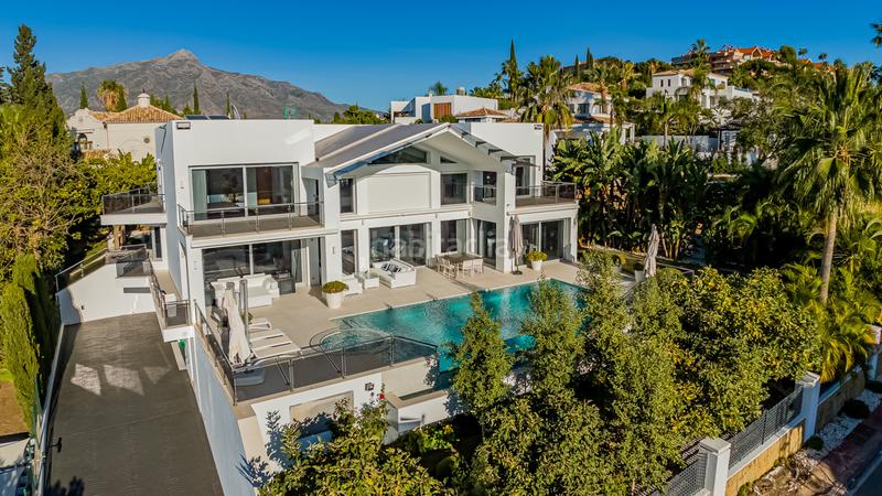 5 غرف نوم منزل في Marbella, Spain رقم 84316