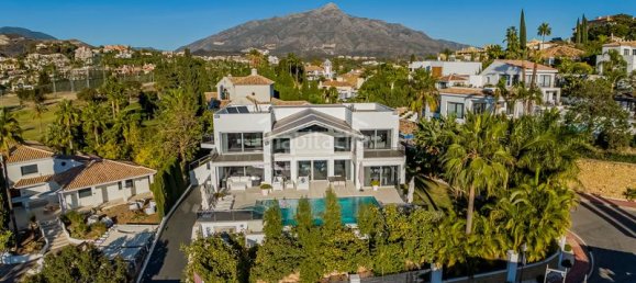 5 غرف نوم منزل في Marbella, Spain رقم 84316 2