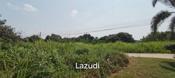 1600m² Commercial property in Bang Sare, Thailand No. 15374 3