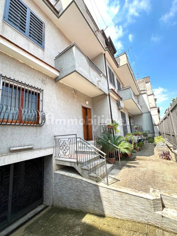 Casa de 7 dormitorios en Cardito, Italy No. 109294