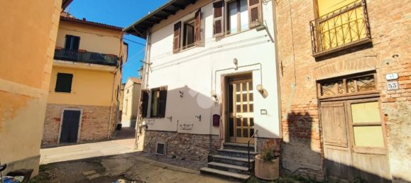 3 bedrooms House in Carezzano, Italy No. 318777 25