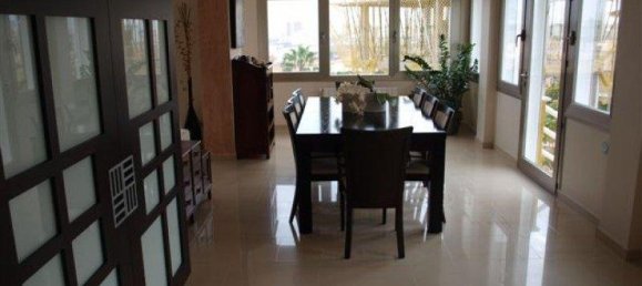6 bedrooms Villa in Calpe, Spain No. 1502 2