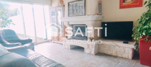 4 Schlafzimmer Doppelhaus in Fauquembergues, France, Nr. 71624 2